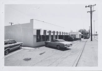 Stretch and Sew - 1606 East Apache Boulevard, Tempe, Arizona