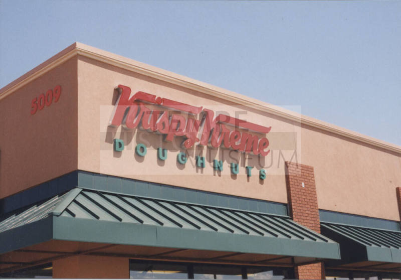 Krispy Kreme Doughnuts - 5009 South Arizona Mills Circle - Tempe, Arizona
