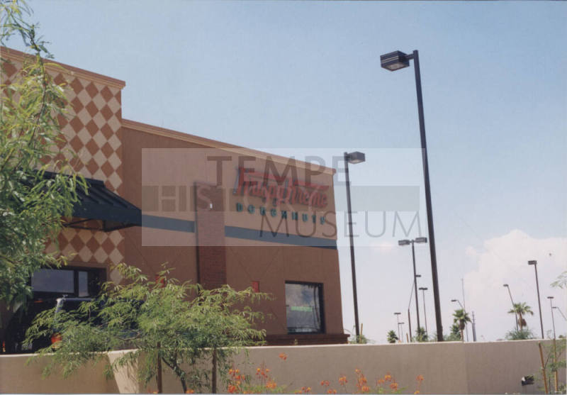 Krispy Kreme Doughnuts - 5009 South Arizona Mills Circle - Tempe, Arizona
