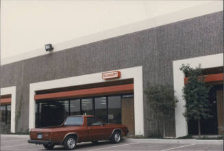 Numart - 5032 South Ash Avenue - Tempe, Arizona