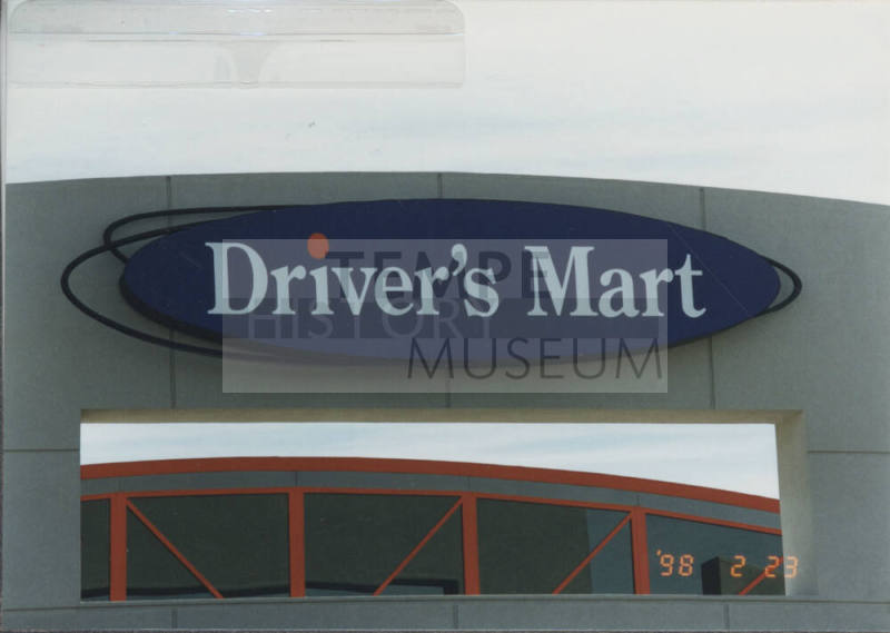 Driver's Mart - 1440 West Auto Drive - Tempe, Arizona