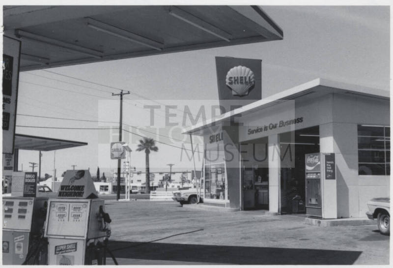 Pete's Shell Gasoline Station - 1734 East Apache Boulevard, Tempe, Arizona