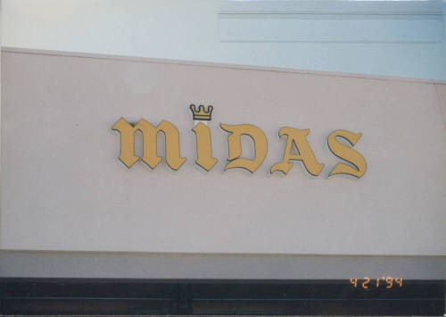 Midas Auto Service Experts - 7710 South Autoplex Loop - Tempe, Arizona