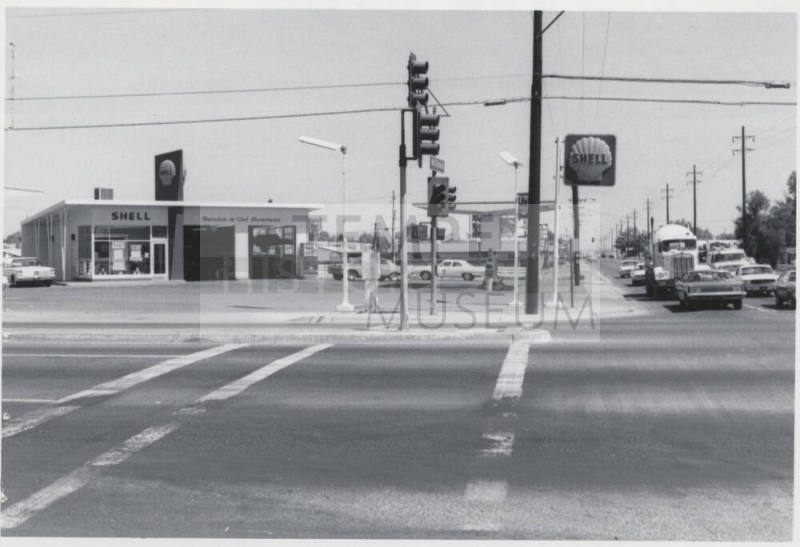 Pete's Shell Gasoline Station - 1734 East Apache Boulevard, Tempe, Arizona