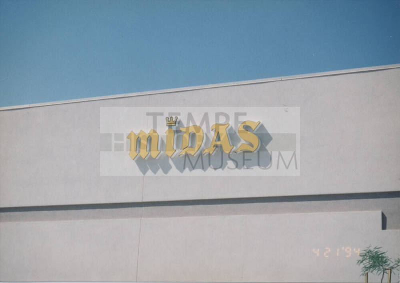 Midas Auto Service Experts - 7710 South Autoplex Loop - Tempe, Arizona