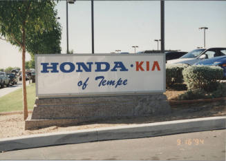 Honda - KIA of Tempe - 7900 South Autoplex Loop - Tempe, Arizona