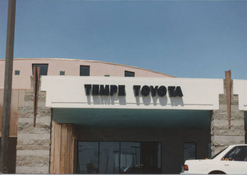 Tempe Toyota - 7970 South Autoplex Loop - Tempe, Arizona