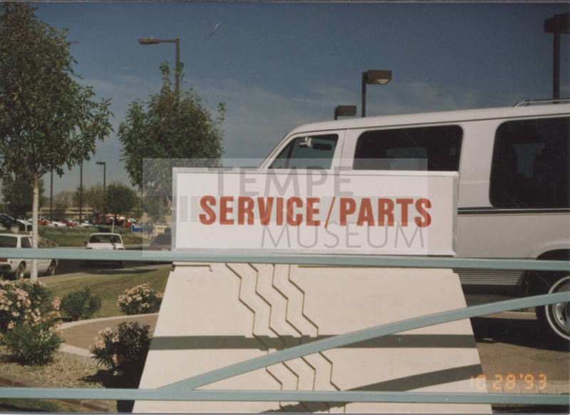 Tempe Dodge - Service/Parts - 7975 South Autoplex Loop - Tempe, Arizona