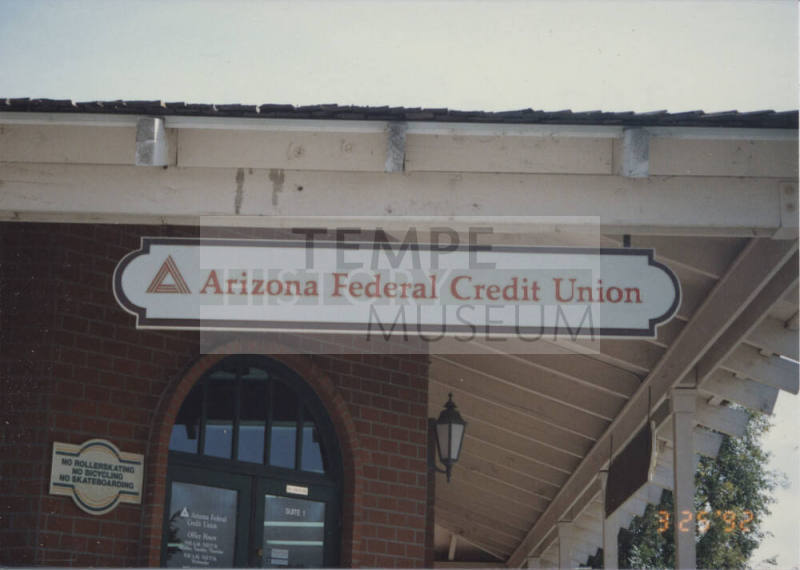 Arizona Federal Credit Union - 107 East Baseline Road - Tempe, Arizona