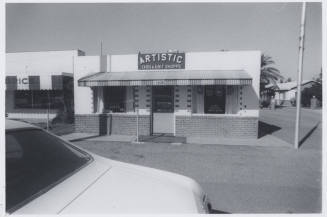 Artistic Yarn and Knot Shop - 1608 East Apache Boulevard, Tempe, Arizona