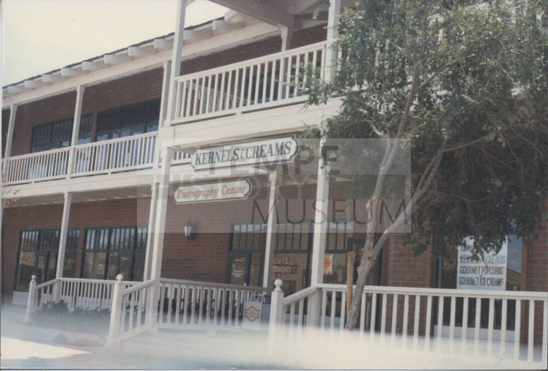 Kernels and Creams - 115 East Baseline Road - Tempe, Arizona