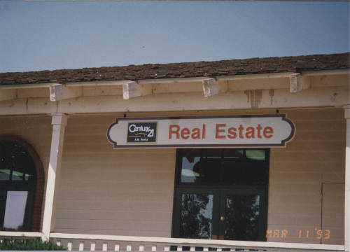 Century 21 Real Estate - 227 East Baseline Road - Tempe, Arizona