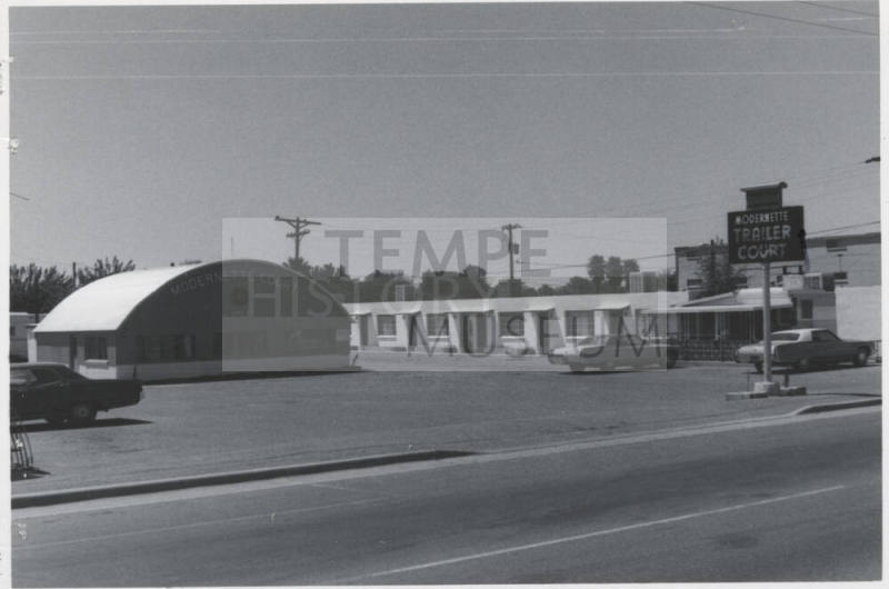 Modernette Court Trailer & Apartments - 1707 East Apache Boulevard, Tempe, Arizo