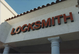 (Locksmith) - 715 West Baseline Road - Tempe, Arizona
