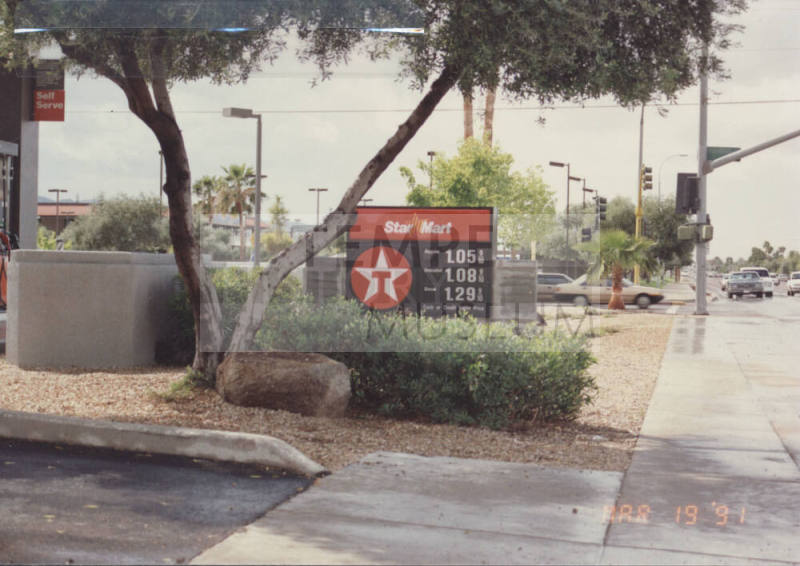 Texaco Star Mart - 915 East Baseline Road - Tempe, Arizona