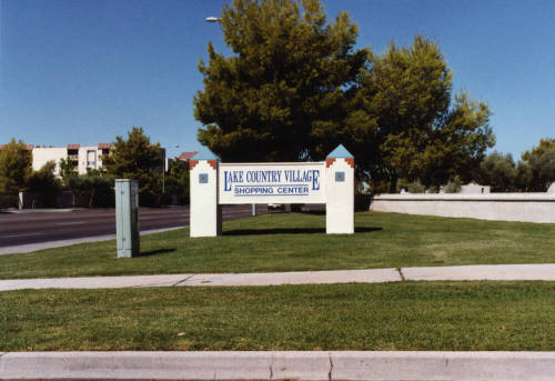 Lake Country Village Shopping Center - 1000 East Baseline Road - Tempe, Arizona