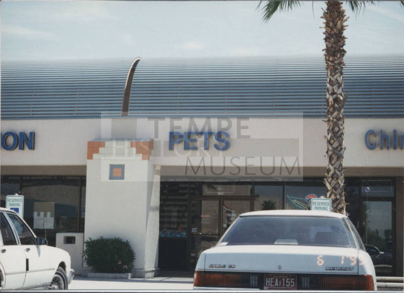 (Pets) - 1066 East Baseline Road - Tempe, Arizona