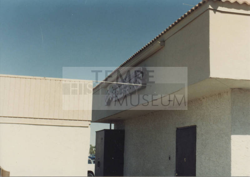 Wendy's Old Fashioned Hamburgers - 1110 East Baseline Road - Tempe, Arizona