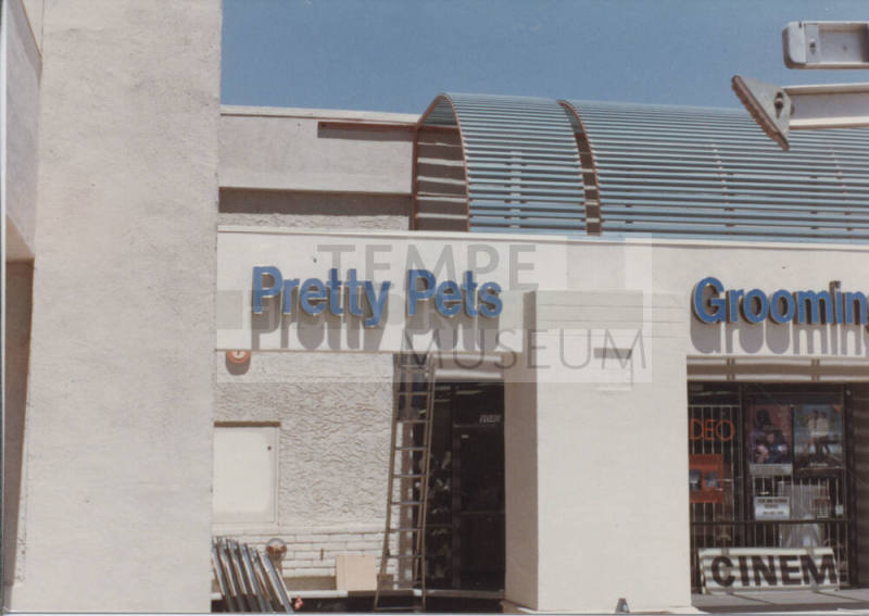 Pretty Pets Grooming, 1040 East Baseline Road, Tempe, Arizona