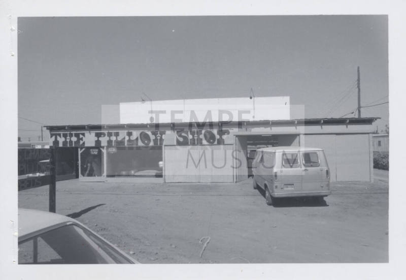 The Pillow Shop - 1840 East Apache Boulevard, Tempe, Arizona