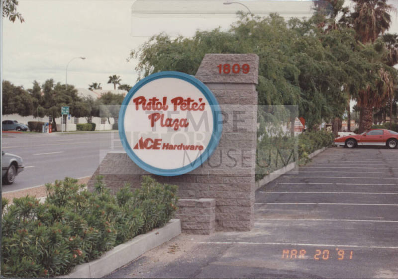 Pistol Pete's Pizza, 1809 E. Baseline Road, Tempe, Arizona