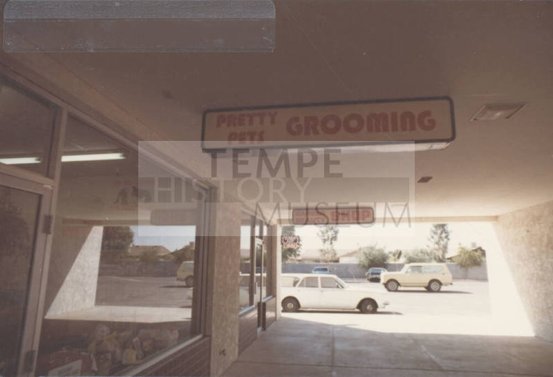 Pretty Pets Grooming, 1813 E. Baseline Road, Tempe, Arizona