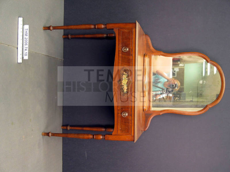 Dressing Table with Mirror