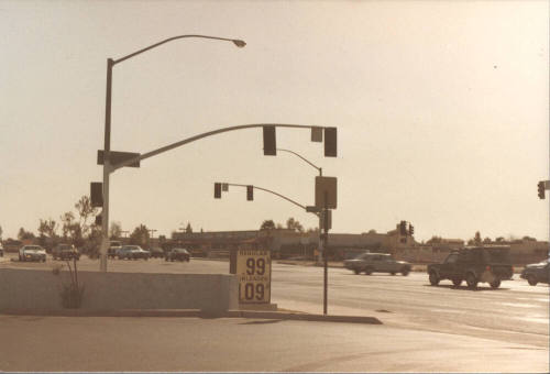 Seven Eleven Convenience Mart and Gas - 2200 East Baseline Road - Tempe, Arizona