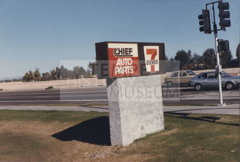Chief Auto Parts and Seven Eleven Plaza - 2200 E. Baseline Road - Tempe, Arizona