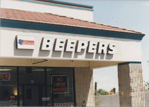 EZ Comm Beepers and Cellular, 2700 W. Baseline Road, Tempe, Arizona