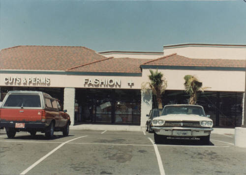 Fashion Plus, 2700 W. Baseline Road, Tempe, Arizona