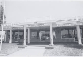 Brady's-Shirley-Kirby - 1870 East Apache Boulevard, Tempe, Arizona