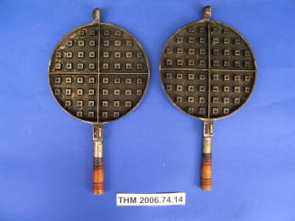 Waffle iron