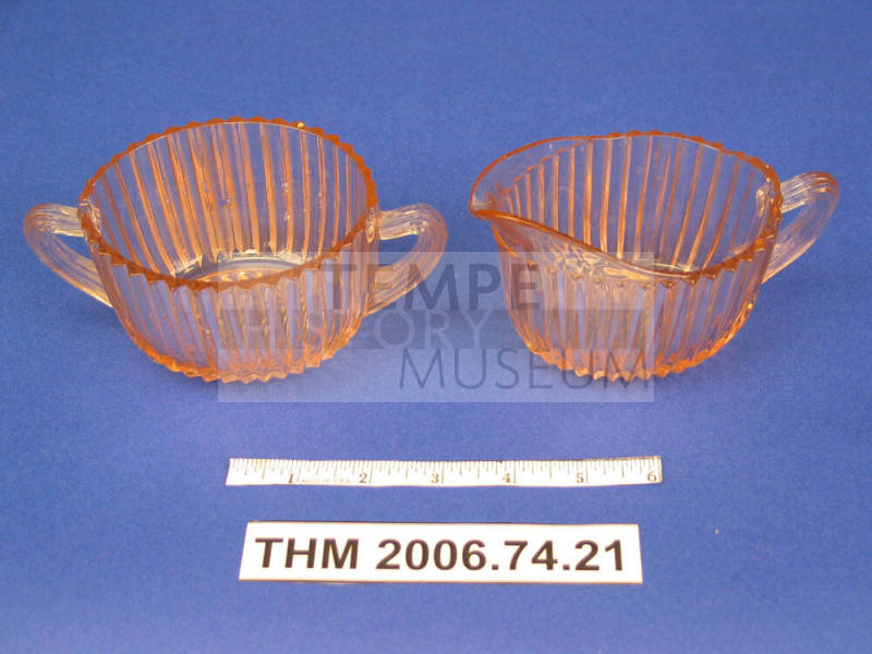 Creamer and Sugar Set