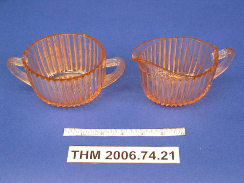 Creamer and Sugar Set