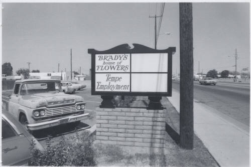 Brady's Flowers - 1870 East Apache Boulevard, Tempe, Arizona