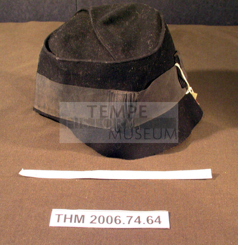 Lady's hat