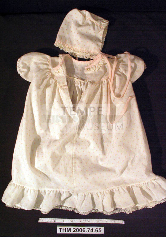 Baby dress and bonnet