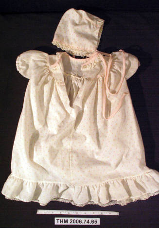 Baby dress and bonnet