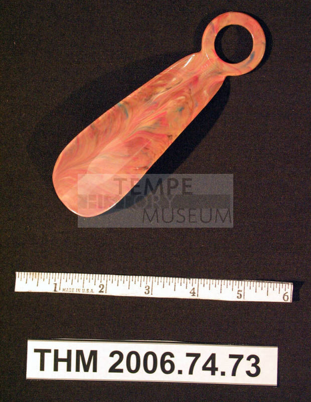 Shoehorn