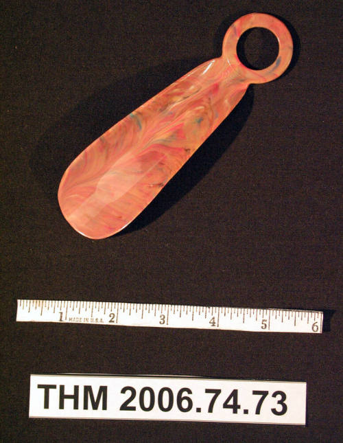 Shoehorn