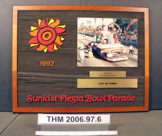 Sunkist Fiesta Bowl Parade Award