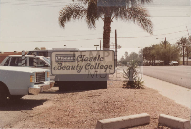 LaVonne's Classic Beauty College, 404 W. Broadway Road, Tempe, Arizona