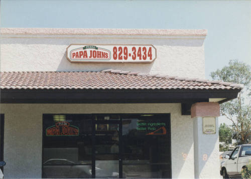 Papa Johns Pizza Restaurant - 524 West Broadway Road, Suite 101 - Tempe, Arizona