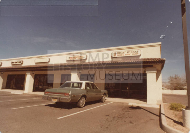 Desert Schools Federal Credit Union - 524 West Broadway Road  - Tempe, Arizona
