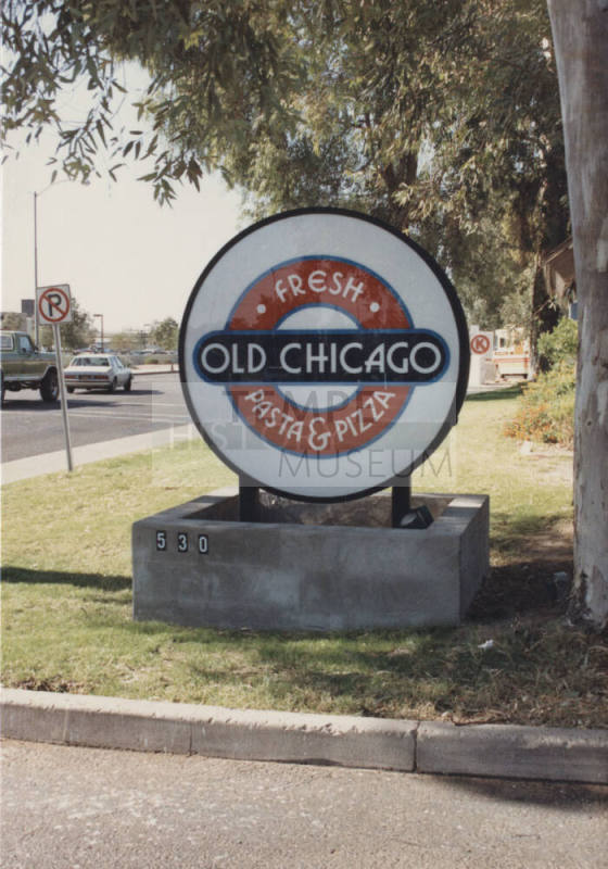 Old Chicago Restaurant - 530 West Broadway Road  - Tempe, Arizona