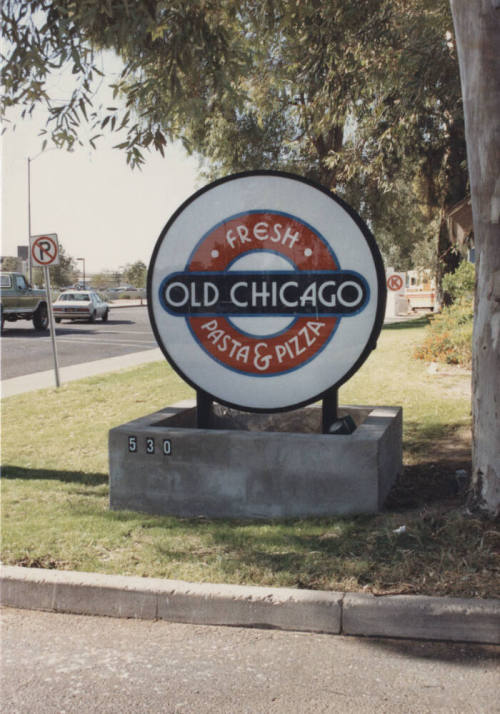 Old Chicago Restaurant - 530 West Broadway Road  - Tempe, Arizona