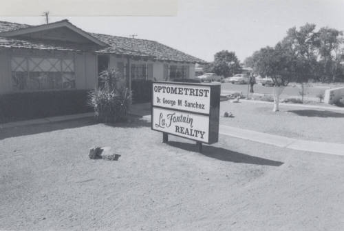 Optometrist and La Fontain Realty - 535 East Broadway Road  - Tempe, Arizona