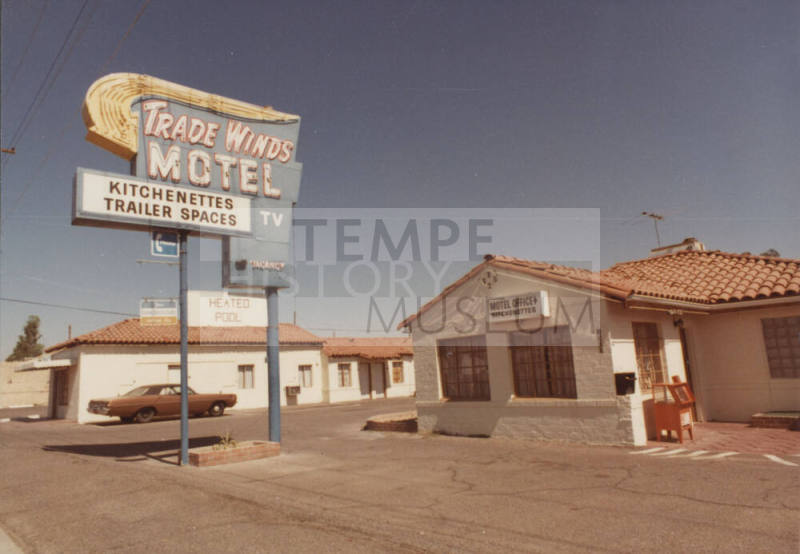 Trade Winds Motel - 1900 East Apache Boulevard, Tempe, Arizona