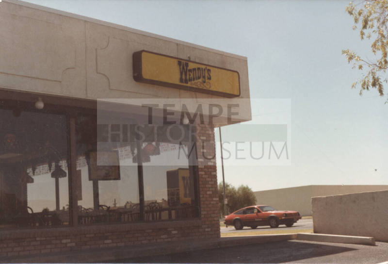 Wendy's Old Fashioned Hamburgers, 790 W. Broadway Road, Tempe, Arizona
